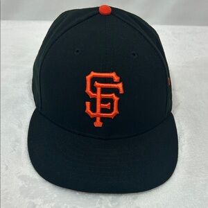 San Francisco Giants NewEra 59Fifty Official On-Field Cap Fitted Low Profile Hat